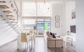 El Ventero Apartment - Elegante Apt para 5 con terraza, Wi-fi y aparcamiento en la calle